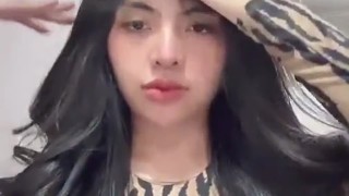 Pesona Nadya Novita Sari Malu Barbar Instagram
