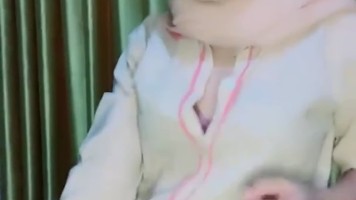 Live Tika Jilbab Spill Belahan Anu