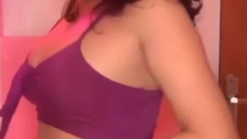 Miss Unge Desah Manjah Remas Dada TWerking