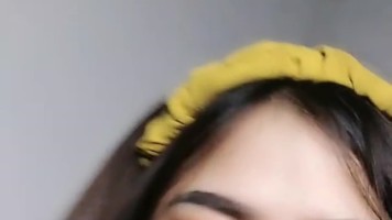 Evelyn Colmek Menggoda Show Jembut Lebat